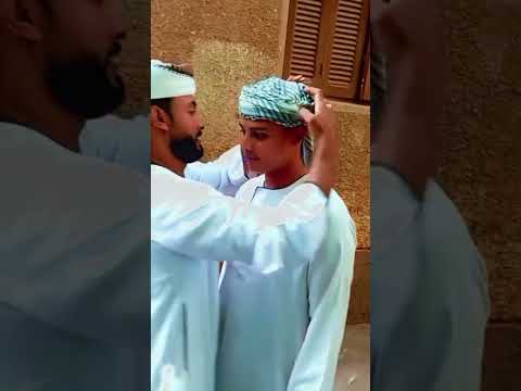 المنشد احمد حسن الاقصرى دويتو تعليم لفة العمة انجليزي لايك