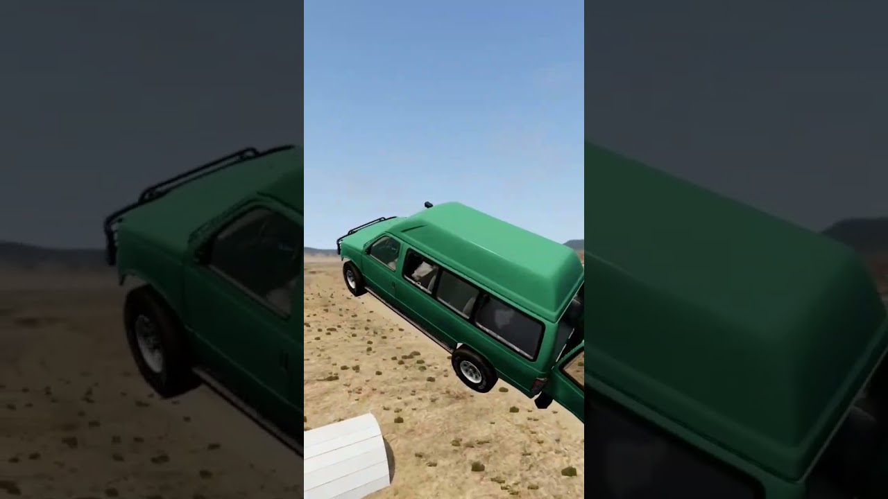 Realistic Highway Car Crashe 