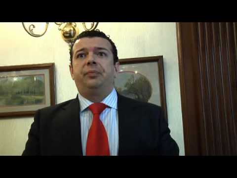 "La formacin en idiomas en un elemento estratgico"...