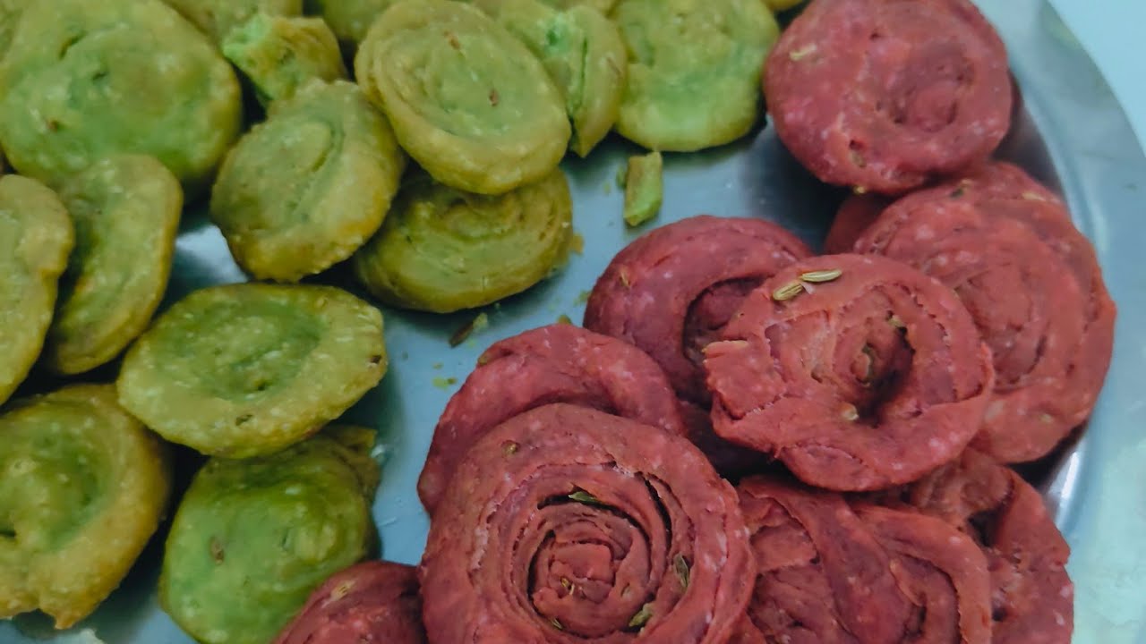 रुको ज़रा! 😍 होली स्पेशल 2 मैदे की मठरी LIVE – ऐसा क्रिस्पी राज पहली बार! 🌈🔥