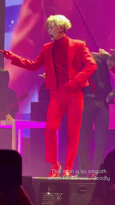 Jackson Wang - LMLY - his dancing is so smooth - live in LA