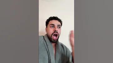 جاكم شباب الدنيا كلامو صح مية بالمية اصرف ما في الجيب يأتيك ما في الغيب ما رائيكم أنتم 