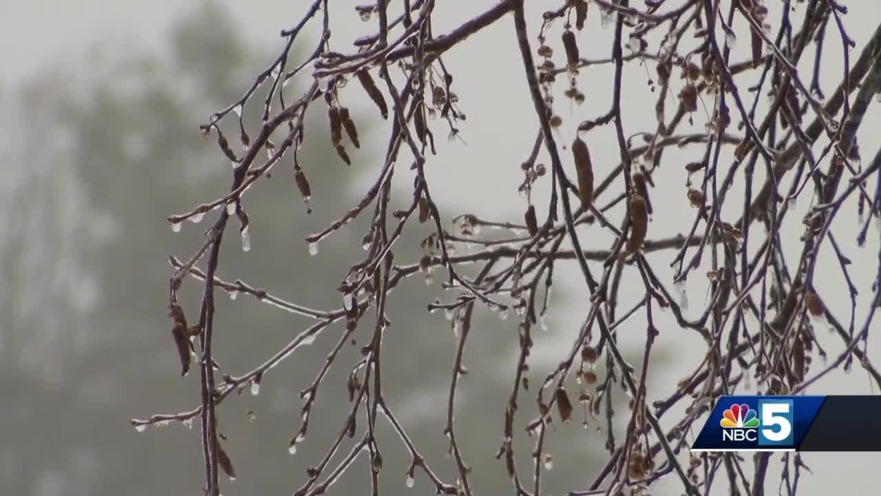 Upper Valley sees freezing rain, sleet, ice and snow - YouTube