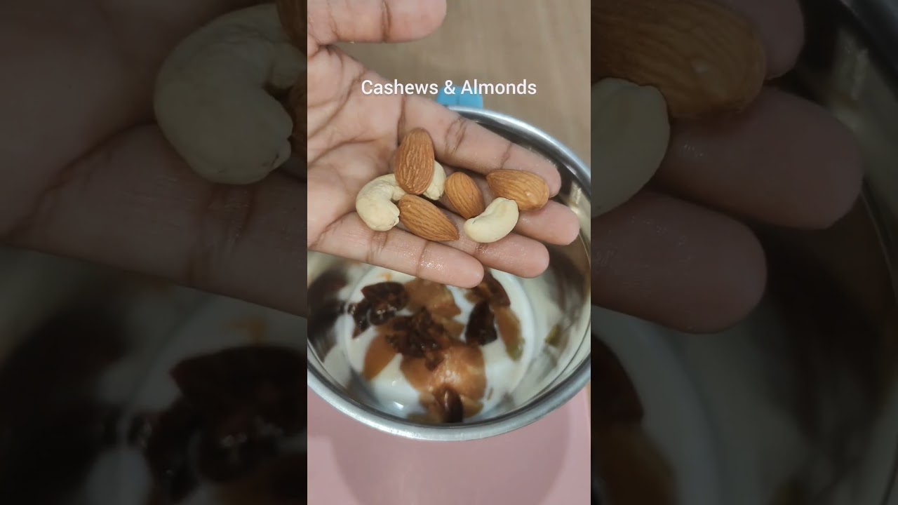 Chikoo Milkshake | Chikoo Juice Recipe | चीकू मिल्क शेक | 