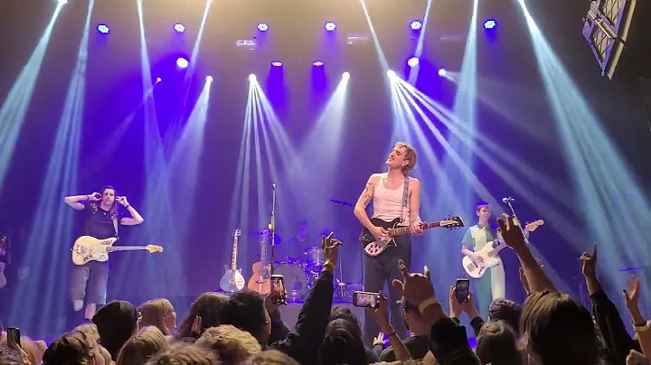 Spacey Jane - "Booster Seat" - November 4, 2022 - Studio @ The Factory - Dallas, Texas