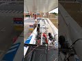 Met een zeilboot ⛵️ bij het tankstation ⛽️ #teamnl #tank #petrol #sailing #boat #stop #fun #lol #wow