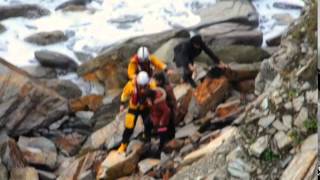 Dramatic footage of beach rescue in Cornwall