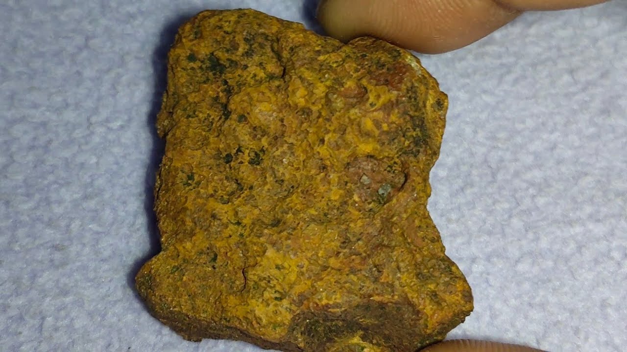 ⭐🌏100 gram gold bar 🥹🥹🏄🏄