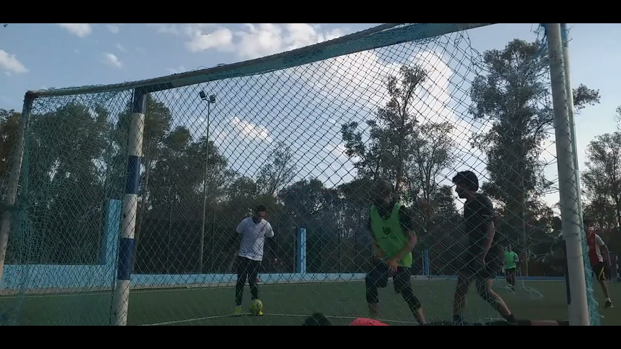 Best Goalkeeper Saves 🧤⚡ | تصديات خرافية