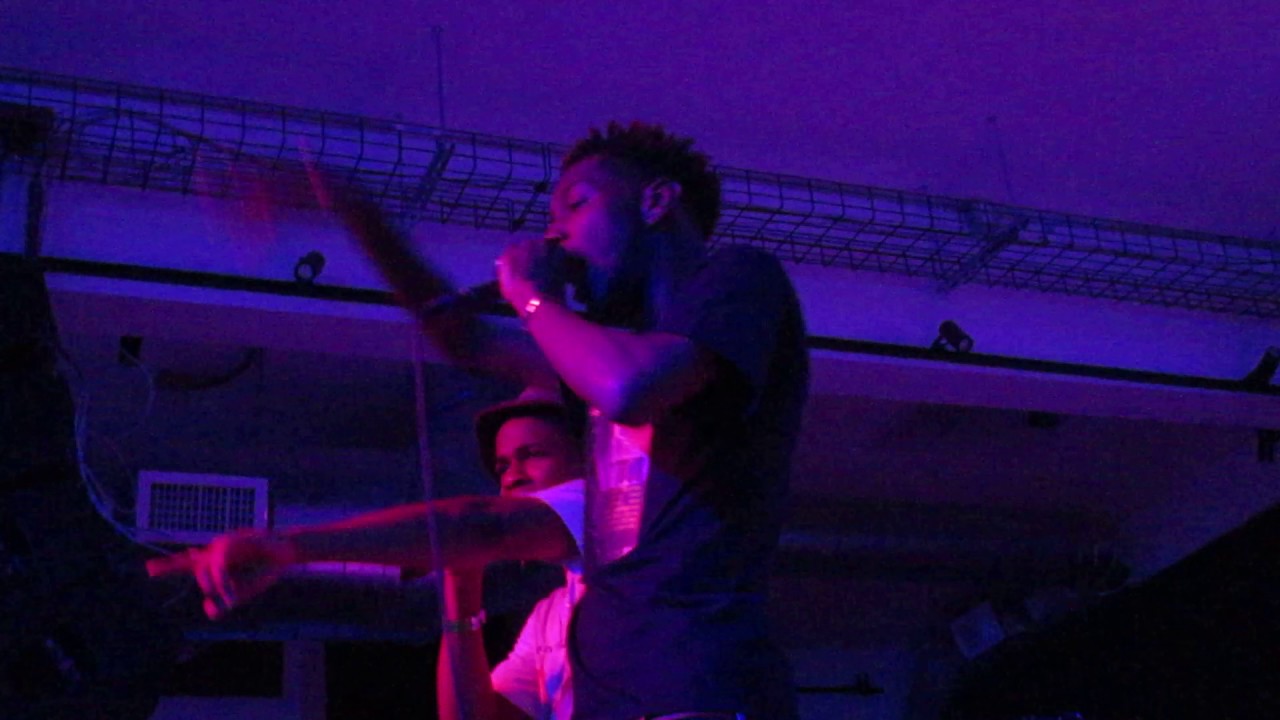 Finding Novyon ft. Allan Kingdom - "Lots" (Live in Cambridge)