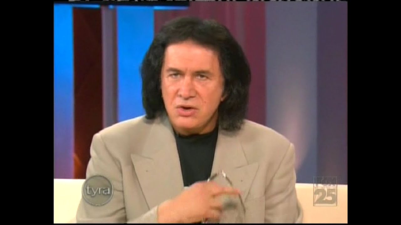 KISS - Gene Simmons, Shannon Tweed & Nick Simmons on Tyra - 06/12/07