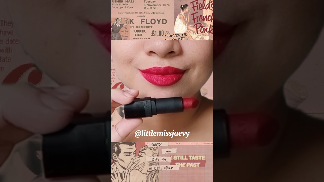 LIPSTICK - AVON True Color Perfectly Matte Lipstick (shade: Red Supreme)