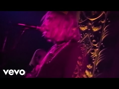 The Smashing Pumpkins - I Am One (Official Music Video)
