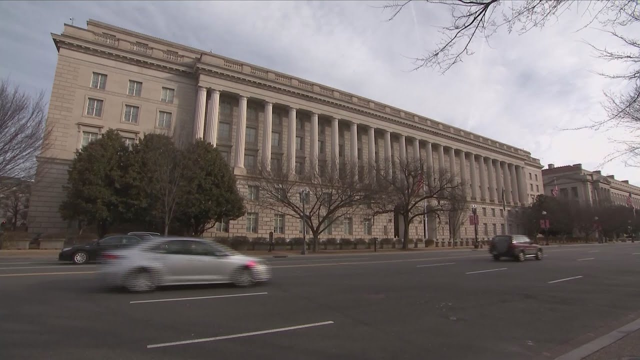 Thousands Of IRS Workers To Be Laid Off Amid Tax Season - YouTube