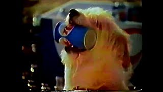 R C Cola Bottling Company Thirsty At The Beach 1979 TV Commercial HD
This is a 1979 tv video commercial from the R C Cola Bottling Company and titled Thirsty At The Beach. We sincerly hope you enjoy the commercial, please subscribe and as always thanks for watching. R C Cola Bottling Company Thirsty At The Beach 1979 TV Commercial HD