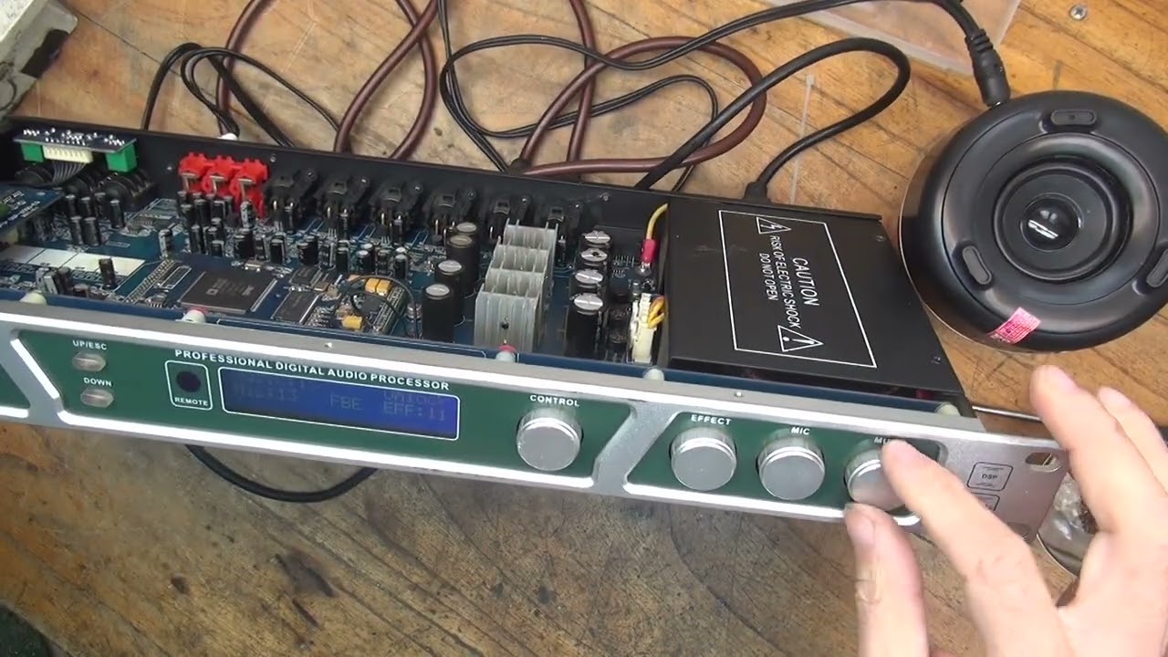 Sửa vang số mất cả 6 ngõ ra.Pan hay phết!