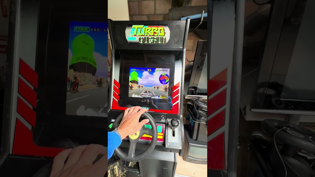 Outrun mini arcade with pi4 - multi racer and output leds working