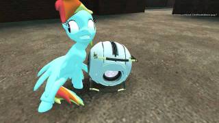 Rainbow Dash Works For Aperture Laboratories