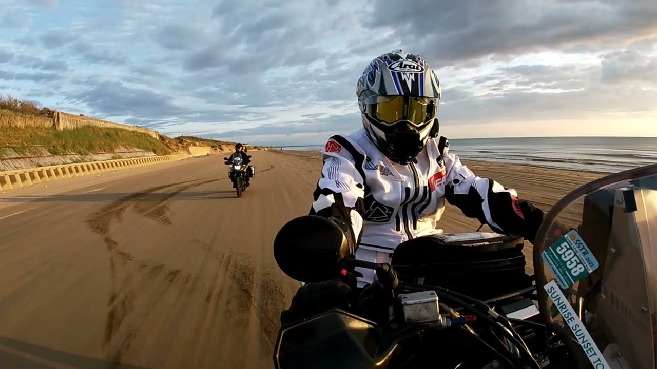 Black Hole - YouTube