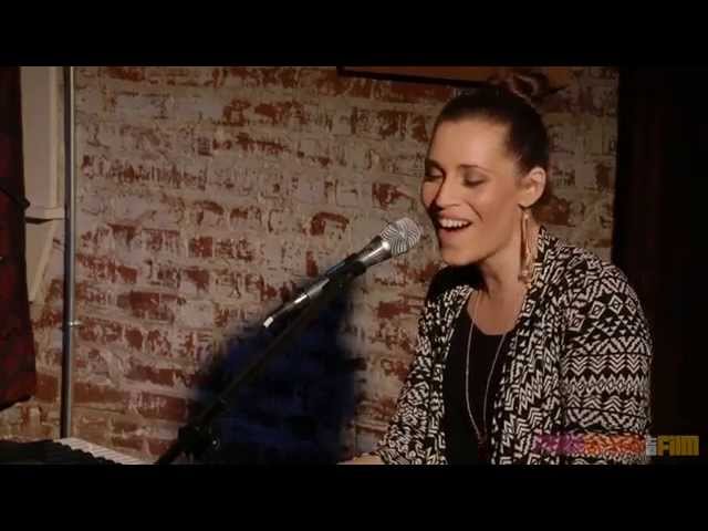 I Feel the Earth Move, Michaela McClain- Blue Light Sessions