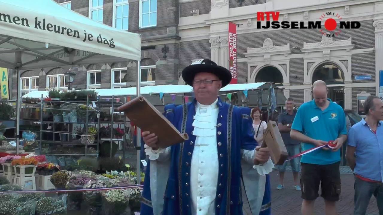 Opening maandagmarkt en nieuwe indeling markt
