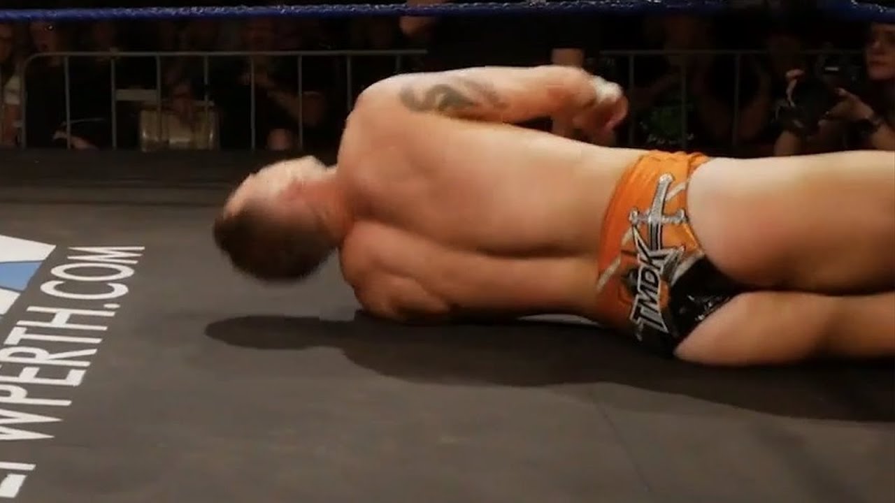 MALE WRESTLERS SQUASHED IN THE RING- HEELS VS YOUNG JOBBERS 2025 -THE ...