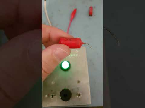 Mr. Carlson Capacitor Leakage tester complete - YouTube