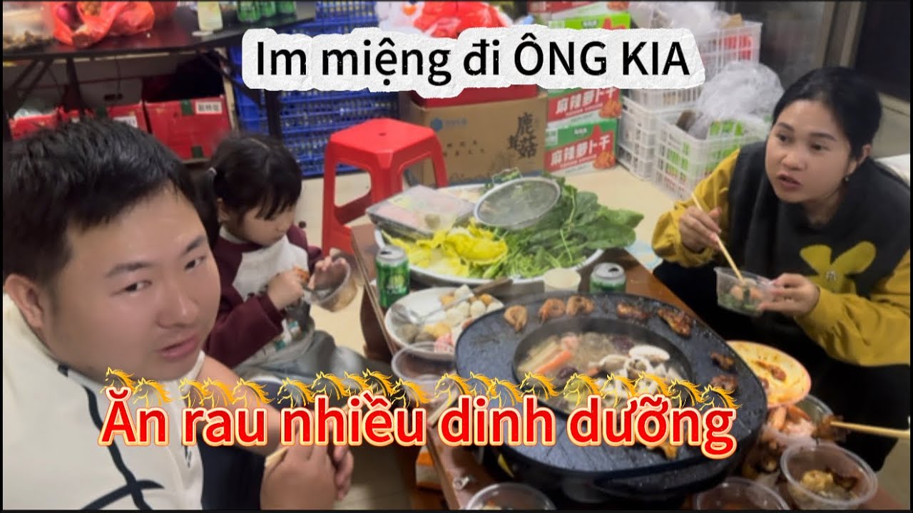 Vợ Việt nấu lẩu đãi cả nhà ngày hết tết chồng Trung Quốc lộ mặt thật khuyên vợ ăn rau cho RẺ 