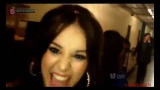 Backstage de PJ con Danna Paola 21-07-11