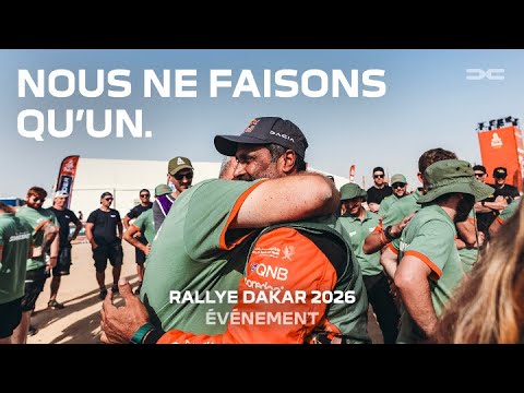 Les Dacia Sandriders célèbrent leur victoire