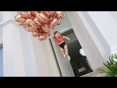 JAKE VOOU COM BALÕES DE GÁS HÉLIO - JAKE VOOU COM BALÕES DE GÁS HÉLIO