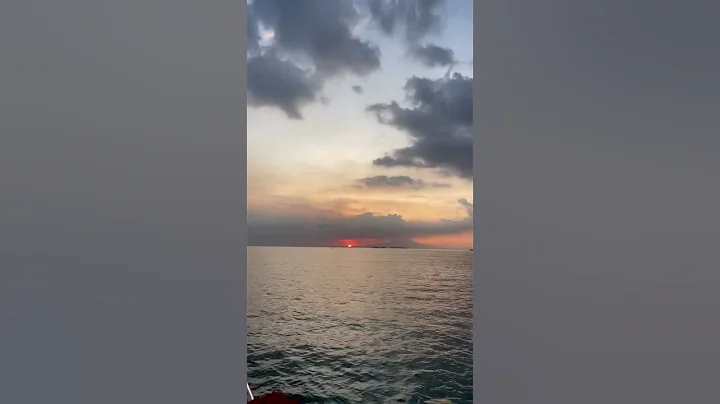 The perfect time to propose ☀️ #sunset #mproposalplanner #weddingproposal