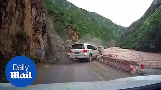 اخبار ساخنة انهيار صخري صفحة 1