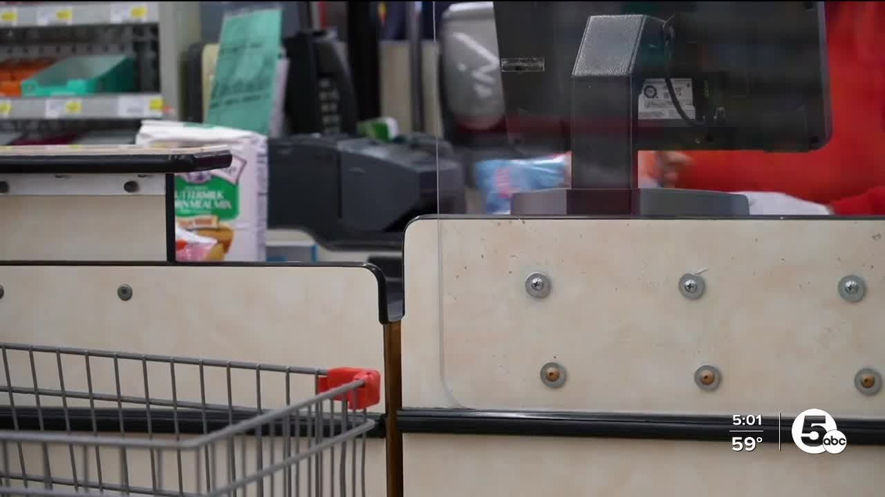 Greenlight Grocery helps local restaurants, businesses save money on food orders