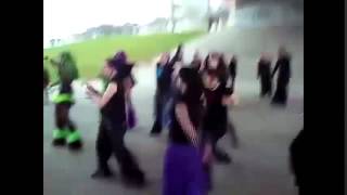 Download Lagu welcome techno dancers by dj richE MP3