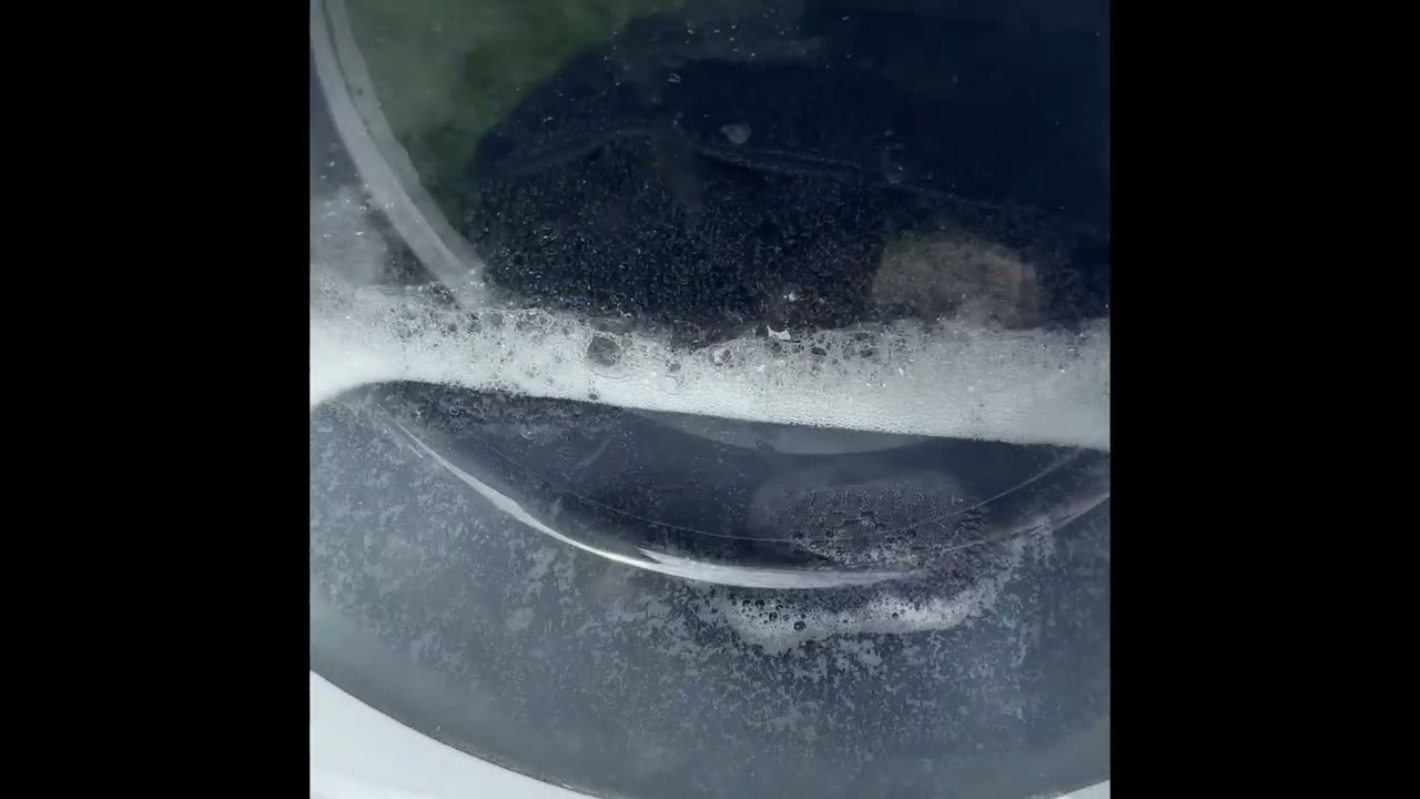 Whirlpool WFS1273AW front loader washing machine