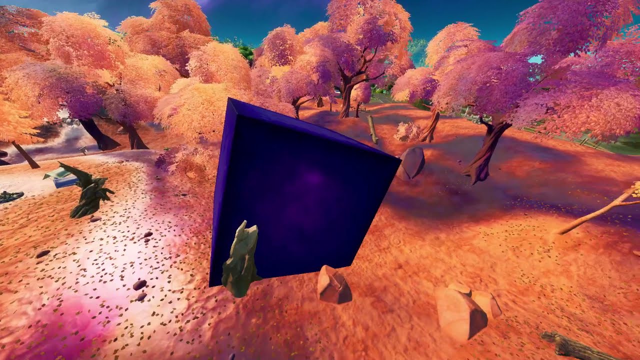 FORTNITE ( WEEPING WOODS ) CUBE STARTED MOVING IN GAME