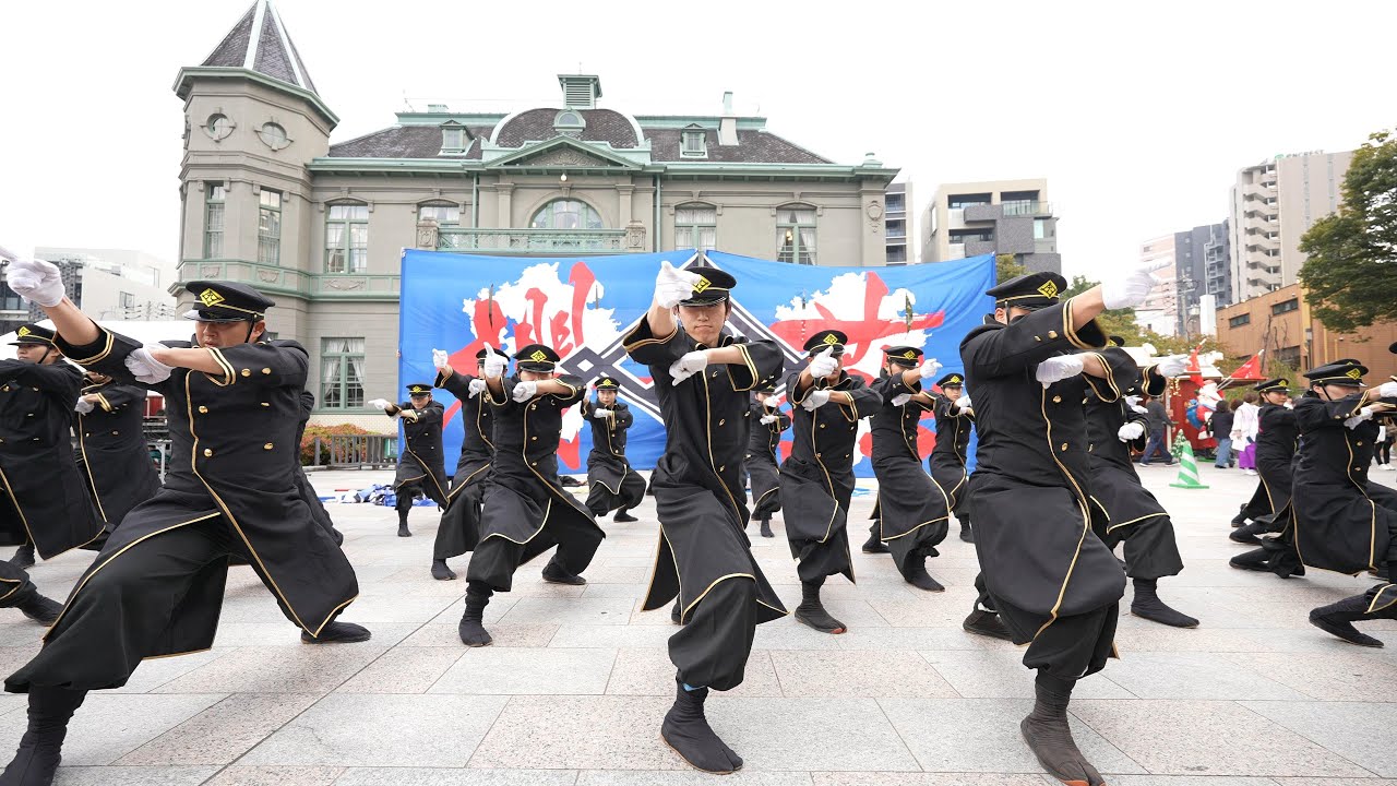 JR九州櫻燕隊 📍ふくこいアジア祭り (天神中央公園貴賓館前広場) 2024-11-16T16:12