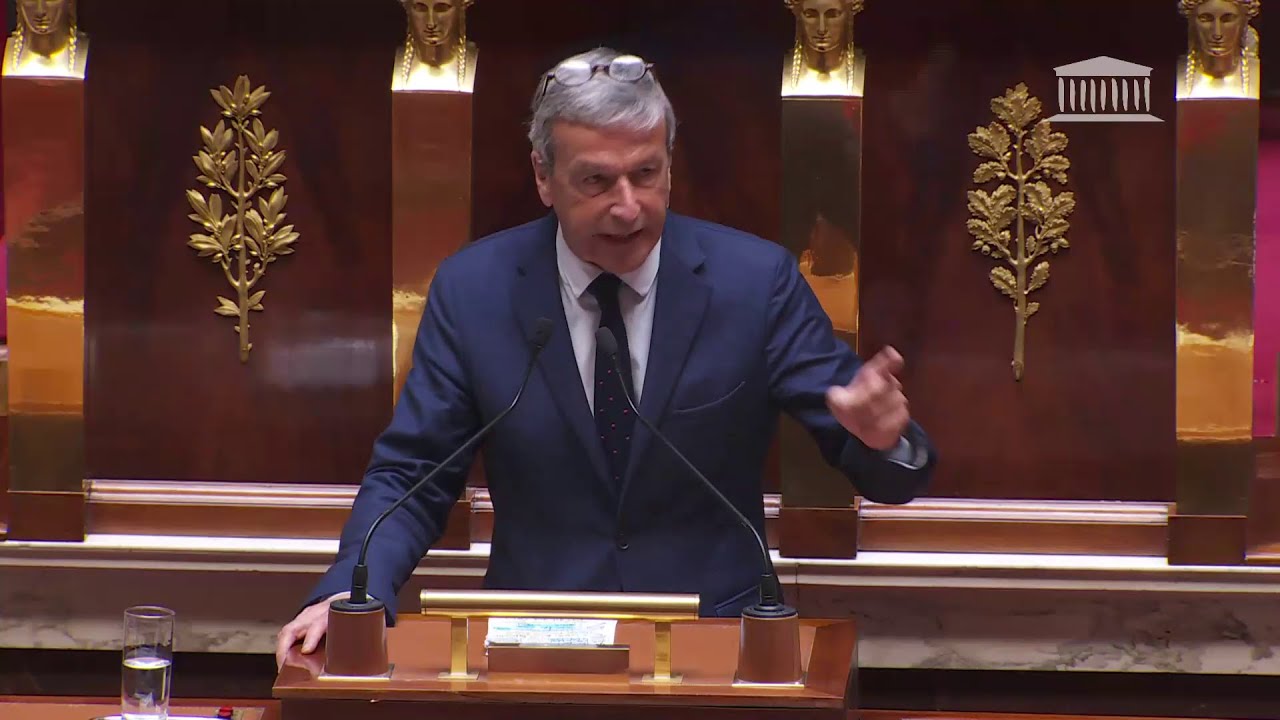 Jean-Luc Mélenchon cherchait son hologramme, il a un nom, c'est Charles de Courson | Philippe Vigier