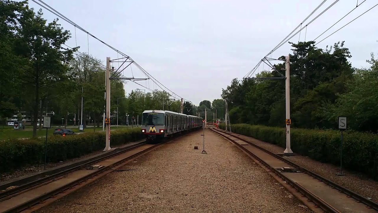 Ret metro type sg2 op de tyfoon!!!!!