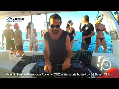 VALENTIN HUEDO - KENDWABYNIGHT CATAMARAN @ ZANZIBAR 25/10/20
