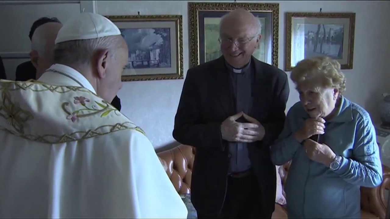 Vaticano News - 19/05/2017 -  Papa visita Roma