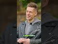 Секрет Фаррелла: Как благодарить фанатов и быть искренним!