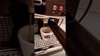 Espresso Lavazza oro coffee coffeetime homemadecoffee