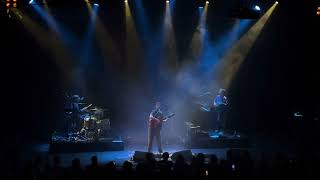 Nick Mulvey live in Dublin at Vicar St - Meet me there
