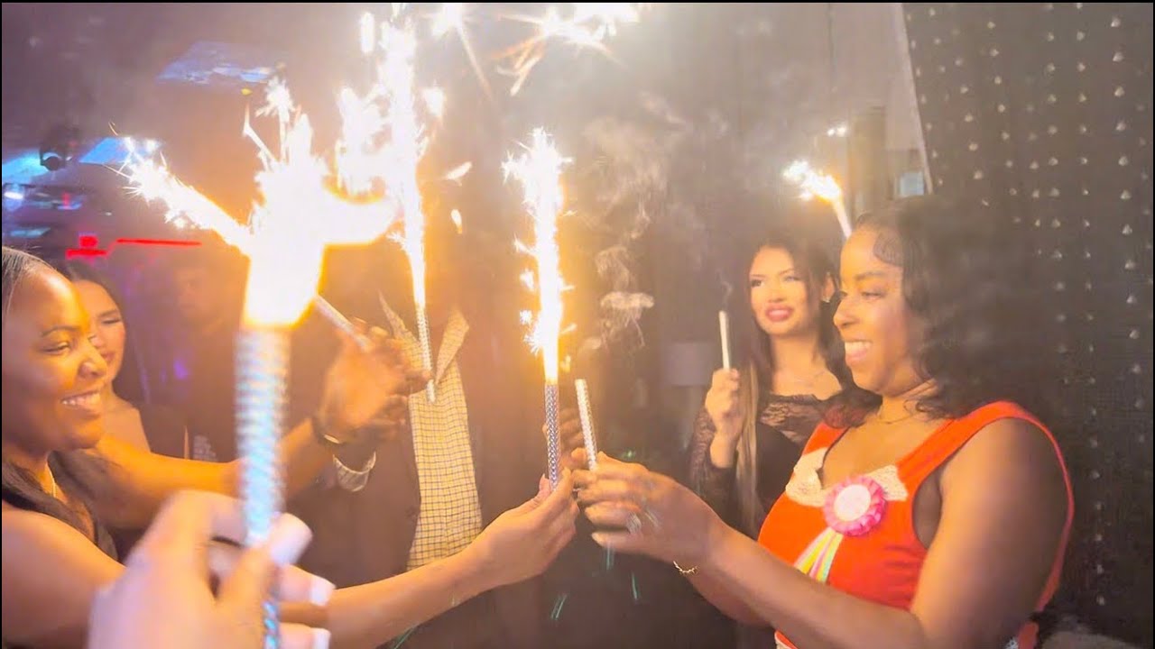 Vlog birthday mommy Naylah😍🌹