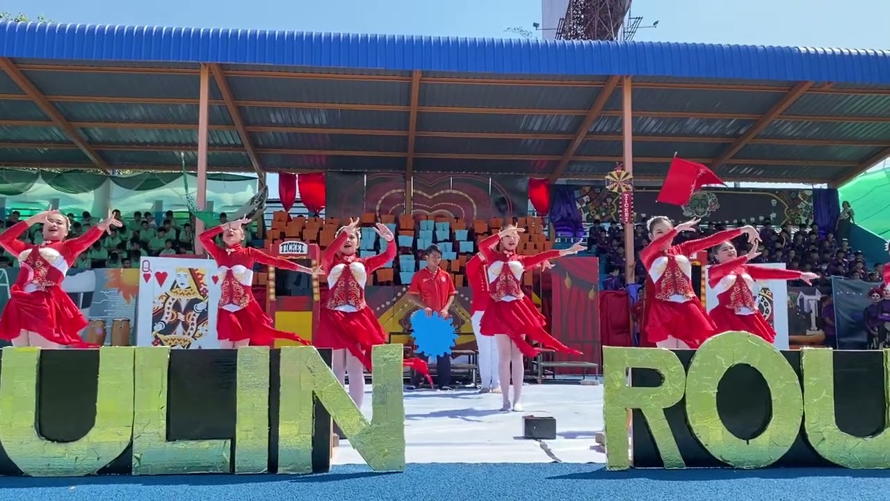 กองเชียร์และเชียร์ลีดเดอร์คณะสีแดง โรงเรียนชลราษฎรอำรุง ประจำปี 2567