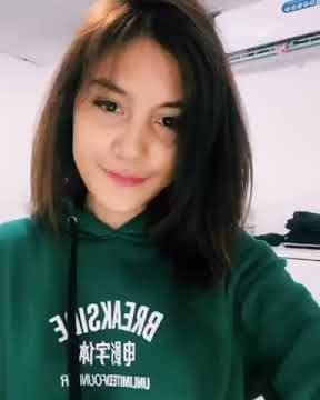 Andrea Mutiara - Tik Tok