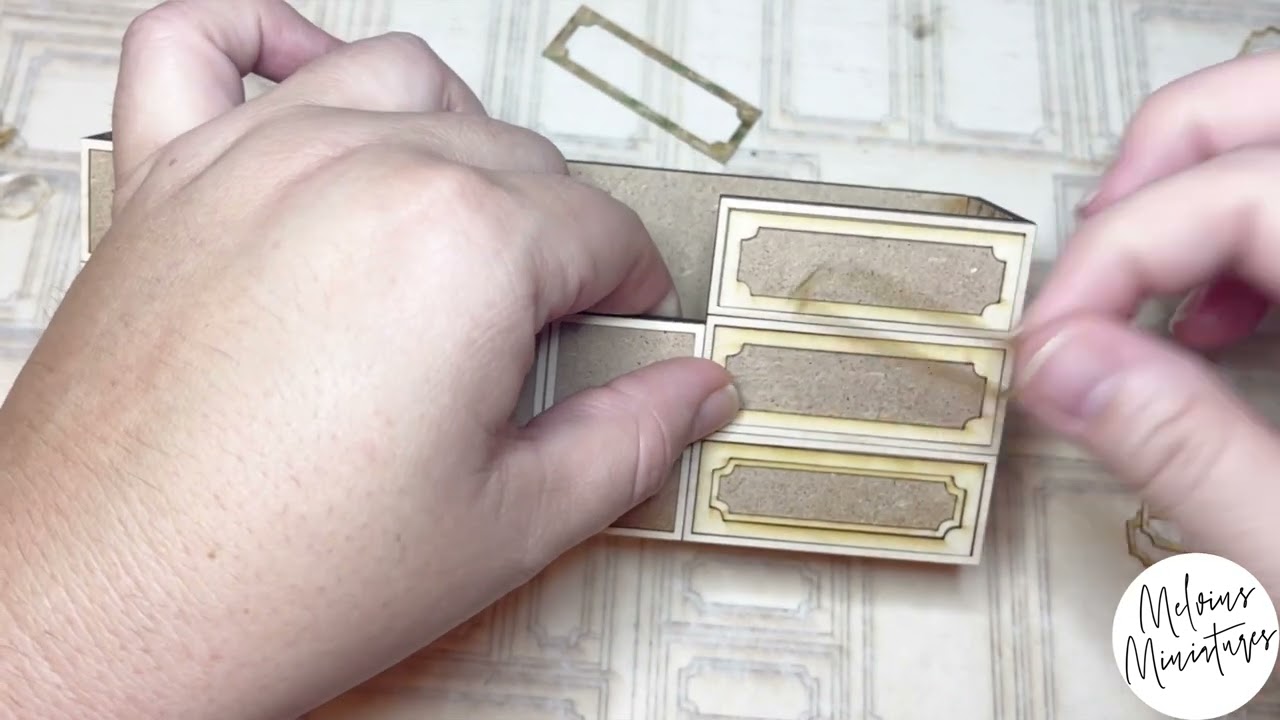 Tutorial: Applying Decorative Fronts to a 