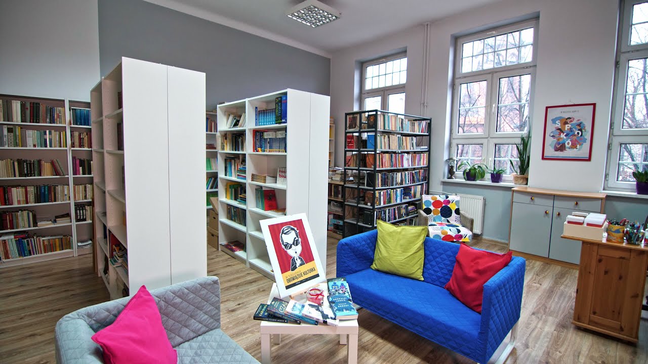 Spacer po szkole - I LO im. Jana Śniadeckiego